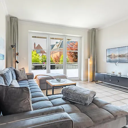 Luette Jung Apartment